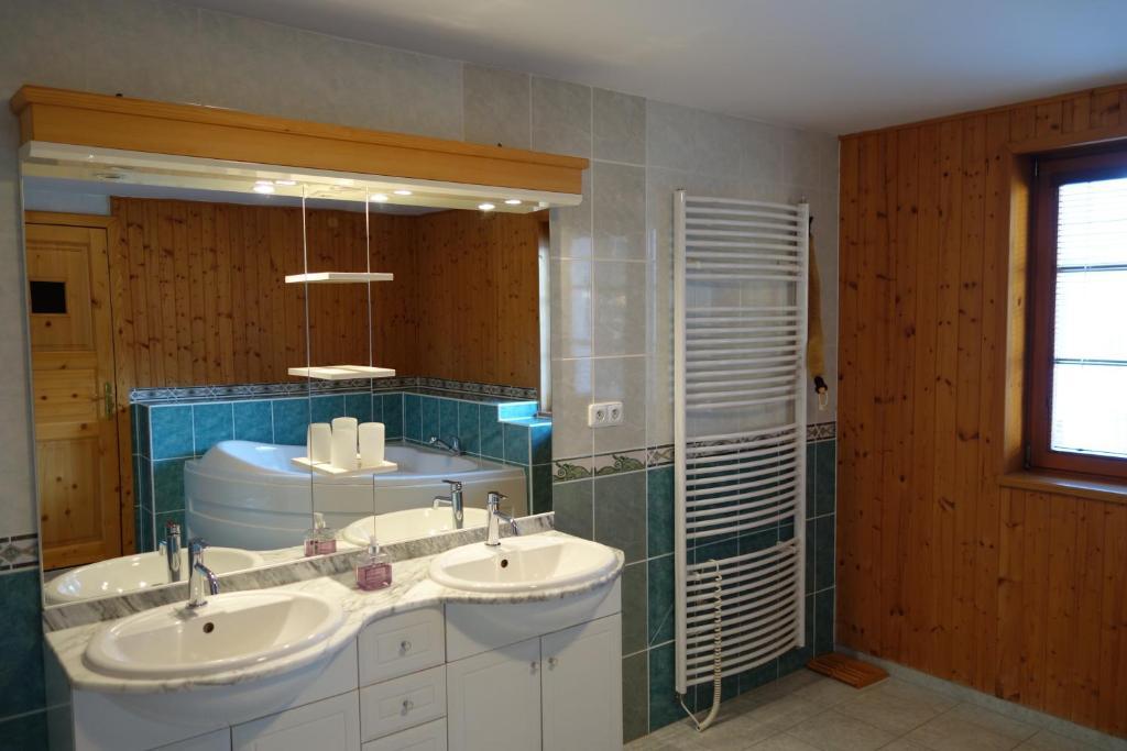 Apartmany Arnika ฮอร์นี ปลานา ภายนอก รูปภาพ